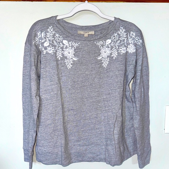 LOFT Sweaters - Loft Lightweight Sweater